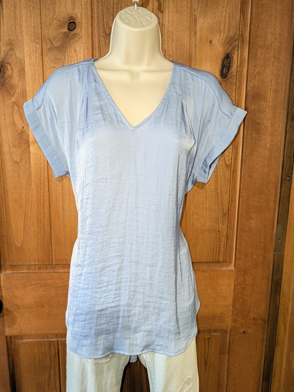 Simply Vera Vera Wang Light Blue V-Neck Short Sleeve Top